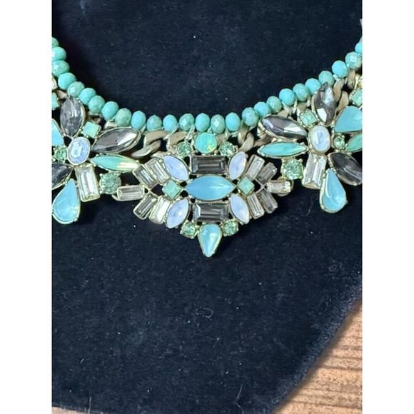 Vintage Silver Tone Chain Statement Sea Green Grey White Rhinestones 16" - Picture 2 of 4